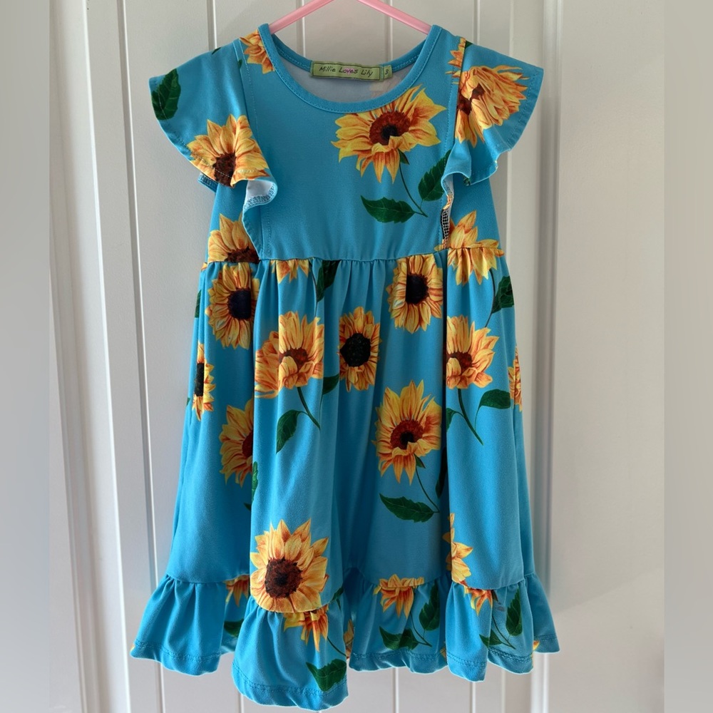 Size 3 little girls sunflower dress